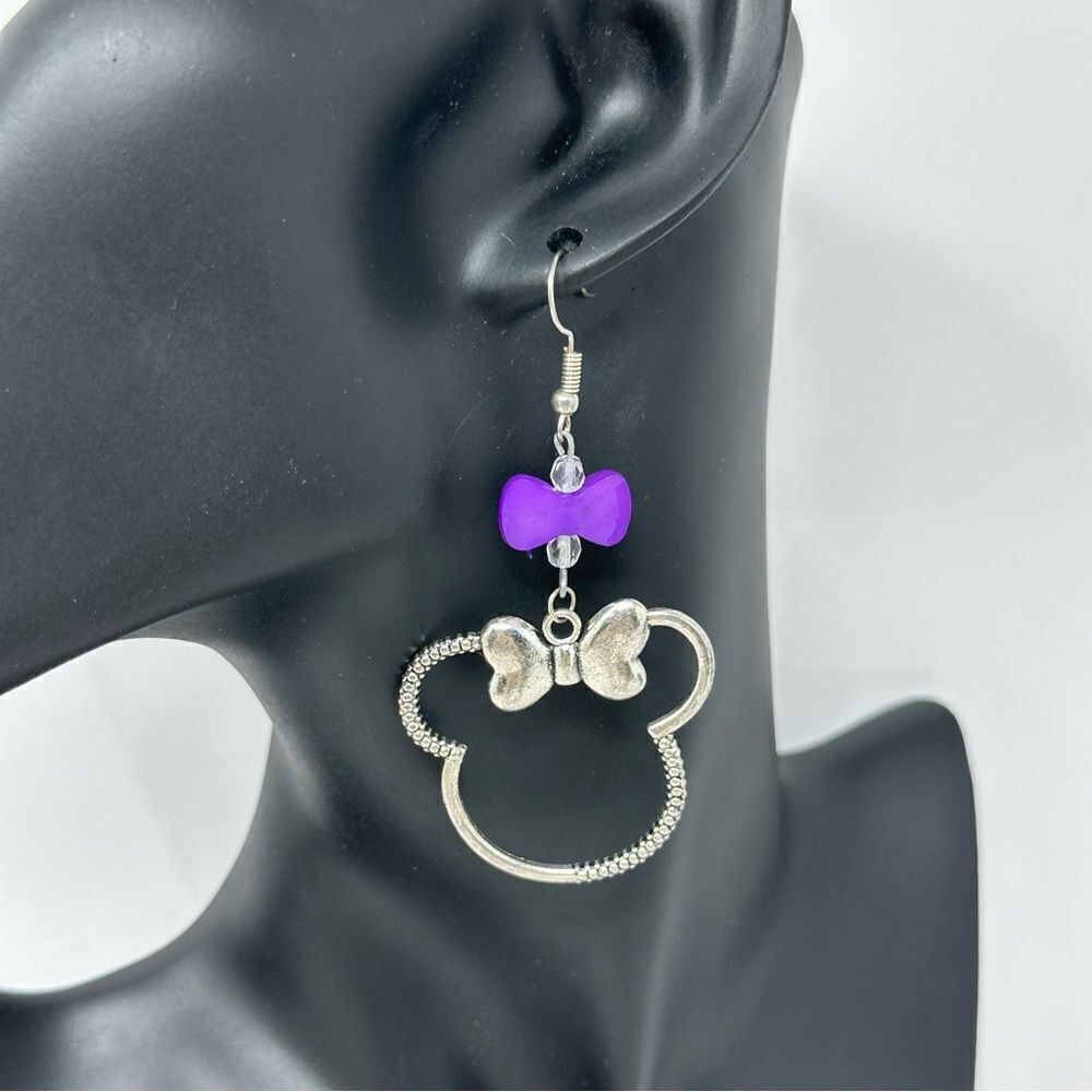 Minnie Mouse earrings